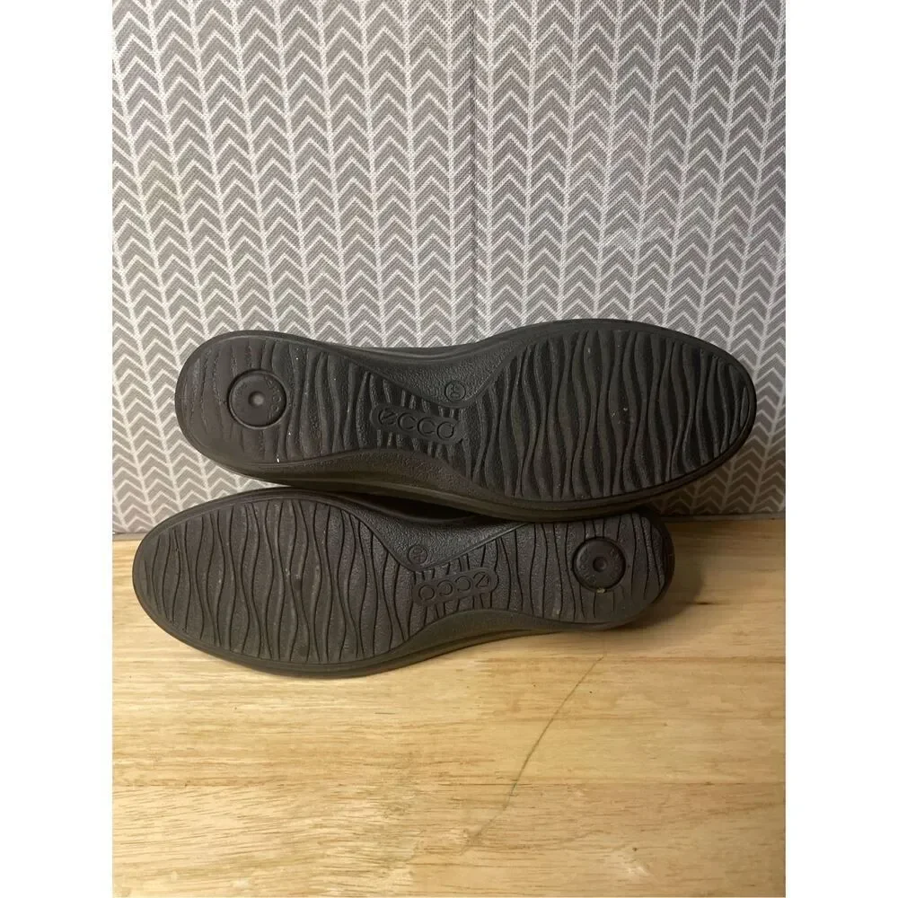 ✅Ecco Black Loafers slip on leather